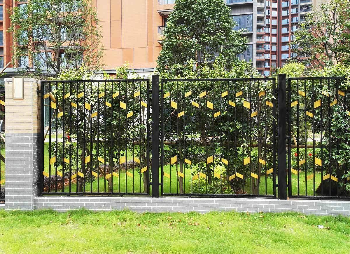 Residential community outside barrier propterty metal aluminum fence gallary