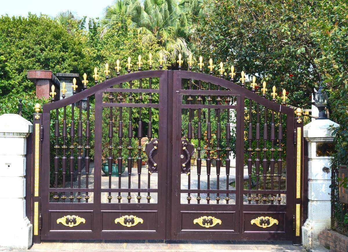 Residential villa house outdoor custom metal aluminum gate door gallary